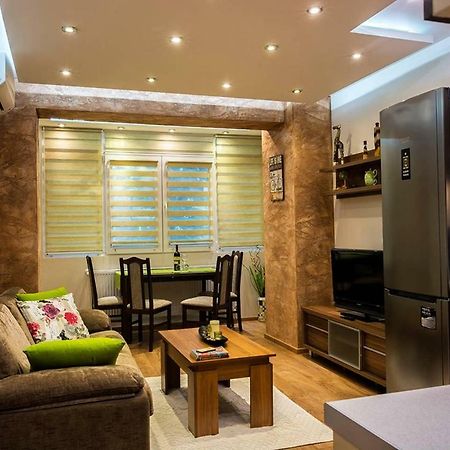 Luxury 2 Bedroom,2 Bathroom Apart ,Free Parking 플로브디프 외부 사진
